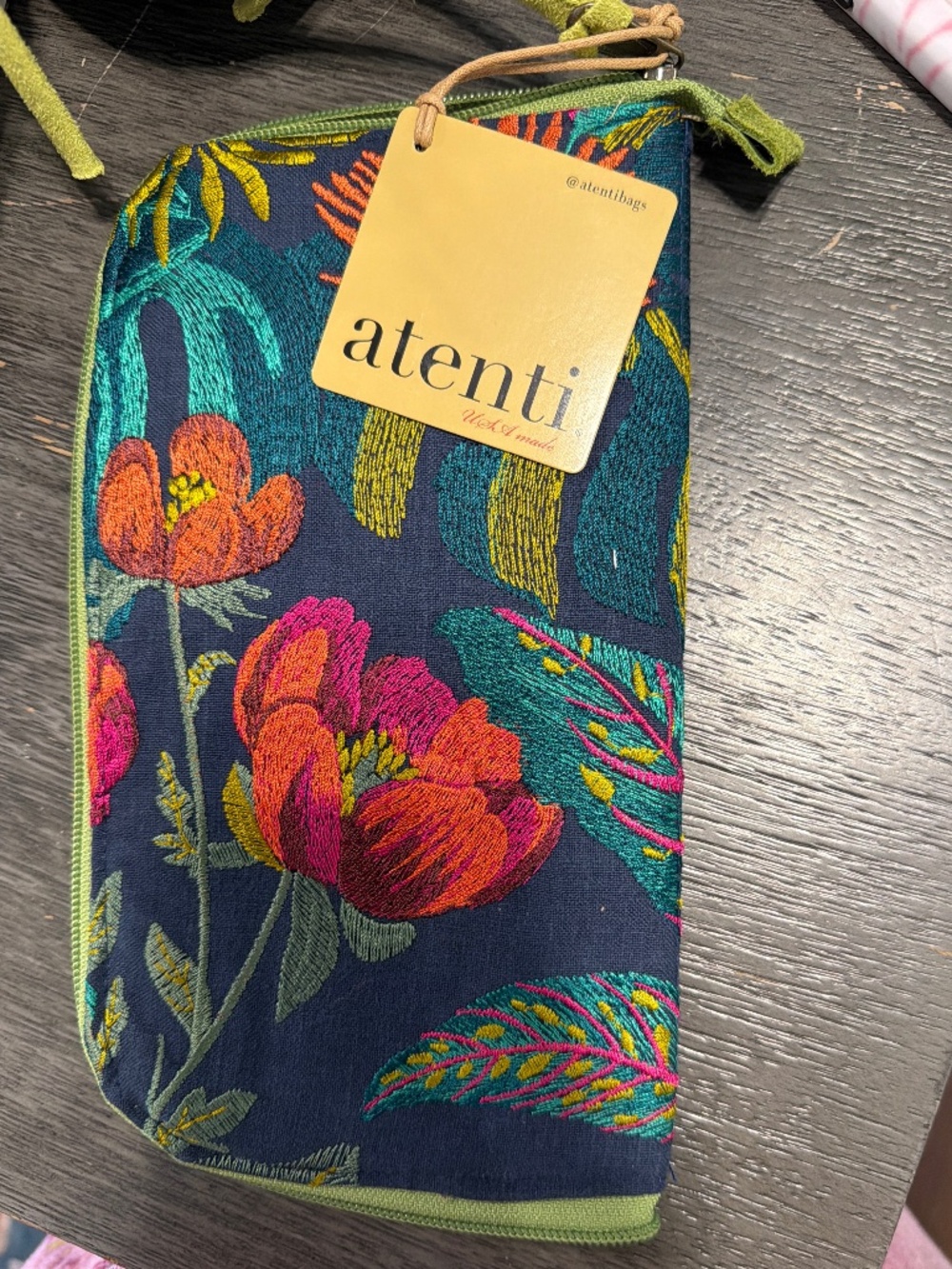Knitting needle pouch